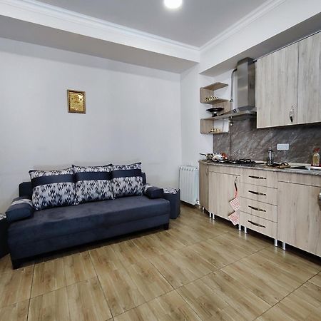 Jermuk Mini Apartment Екстер'єр фото